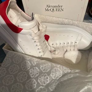 I DONT WEAR THEM ANYMORE